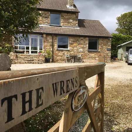 The Wrens Annexe - Stylish Self-Contained 2-Bed Annexe * Penzance